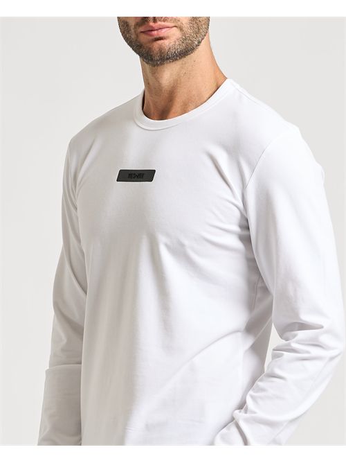  YES ZEE | T831-S3030101